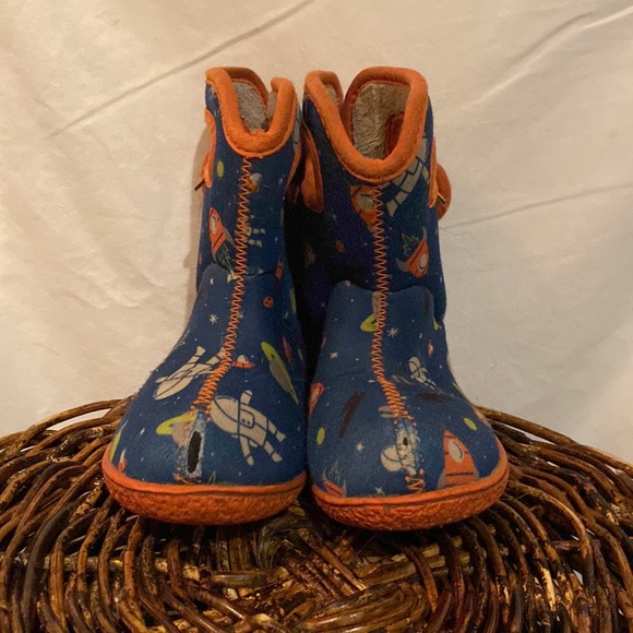 Toddler Bogs - Picture 3 of 3